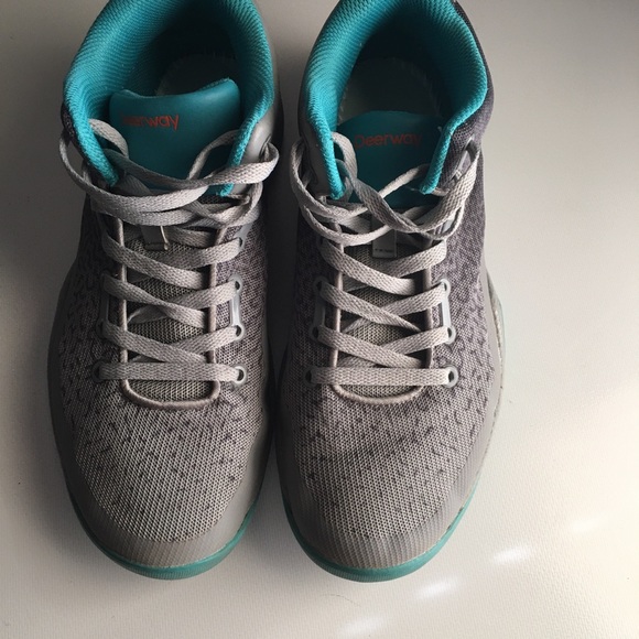 Deerway shoes - Picture 2 of 4